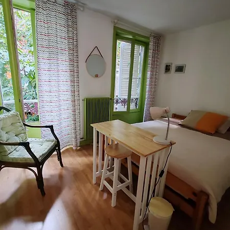 Quarto em Acomodações Particulares Chambre Chez L'Habitant *
