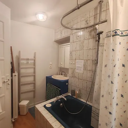 Chambre Chez L'Habitant Проживание в семье *